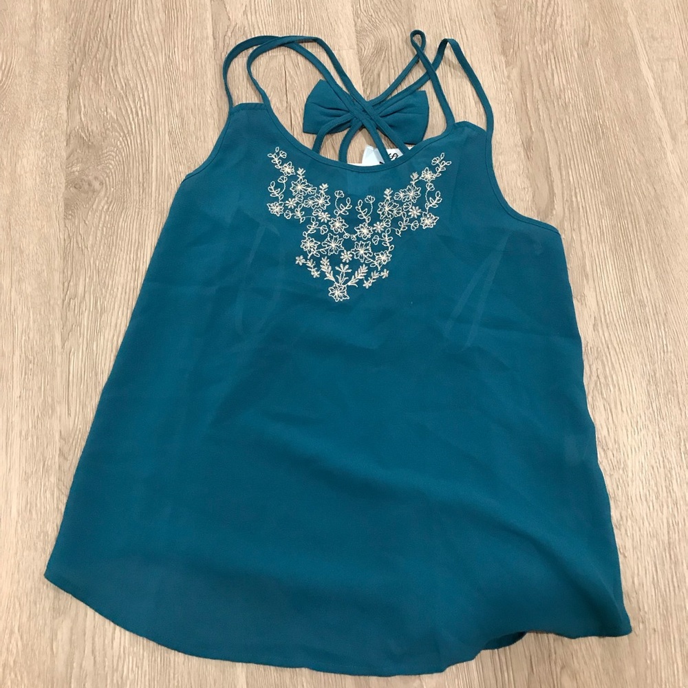 *NWT* Blue cami blouse